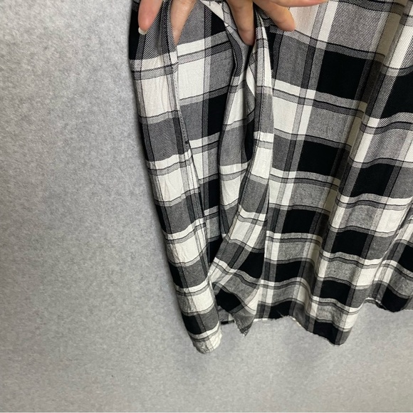 Andrew by Unit NWOT Embroidered Buffalo Check Button Down Shirt Dress - Picture 4 of 5